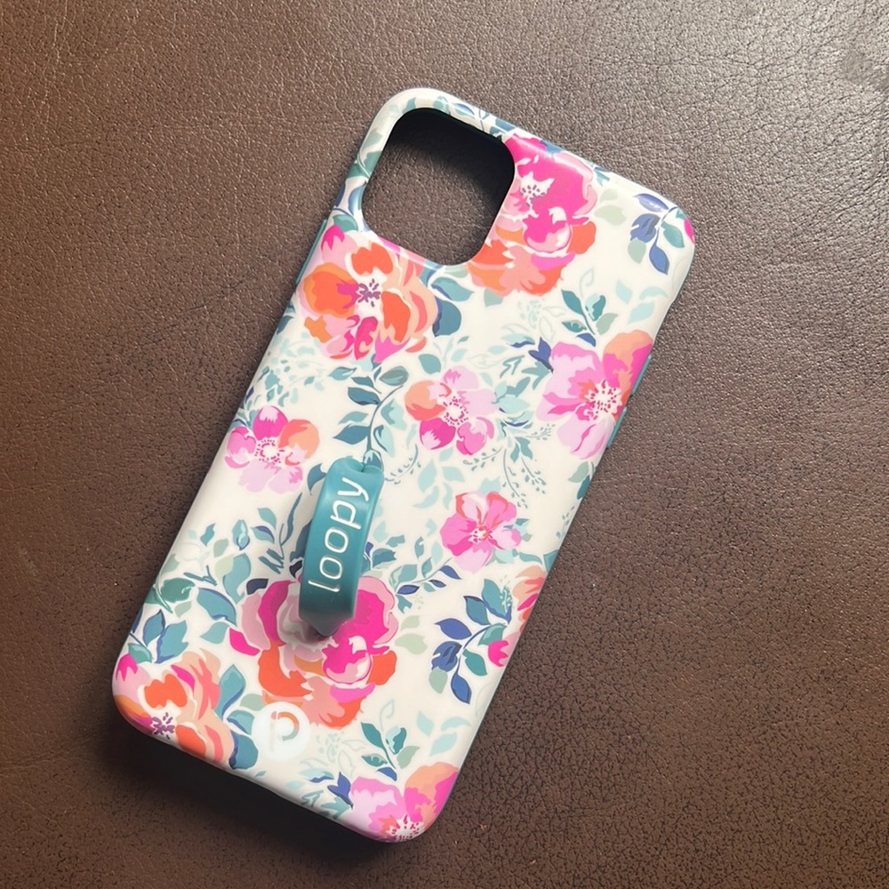 Loopy Case - iPhone 11 Max Pro - Gardenia/Righty